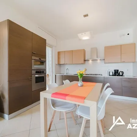 Stella Del - Immobiliare Azzurra Apartmán *